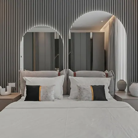 One Luxury Penthouse Apartment Mamaia