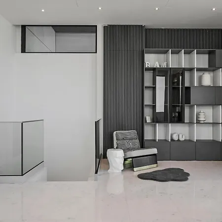 One Luxury Penthouse Apartment Mamaia